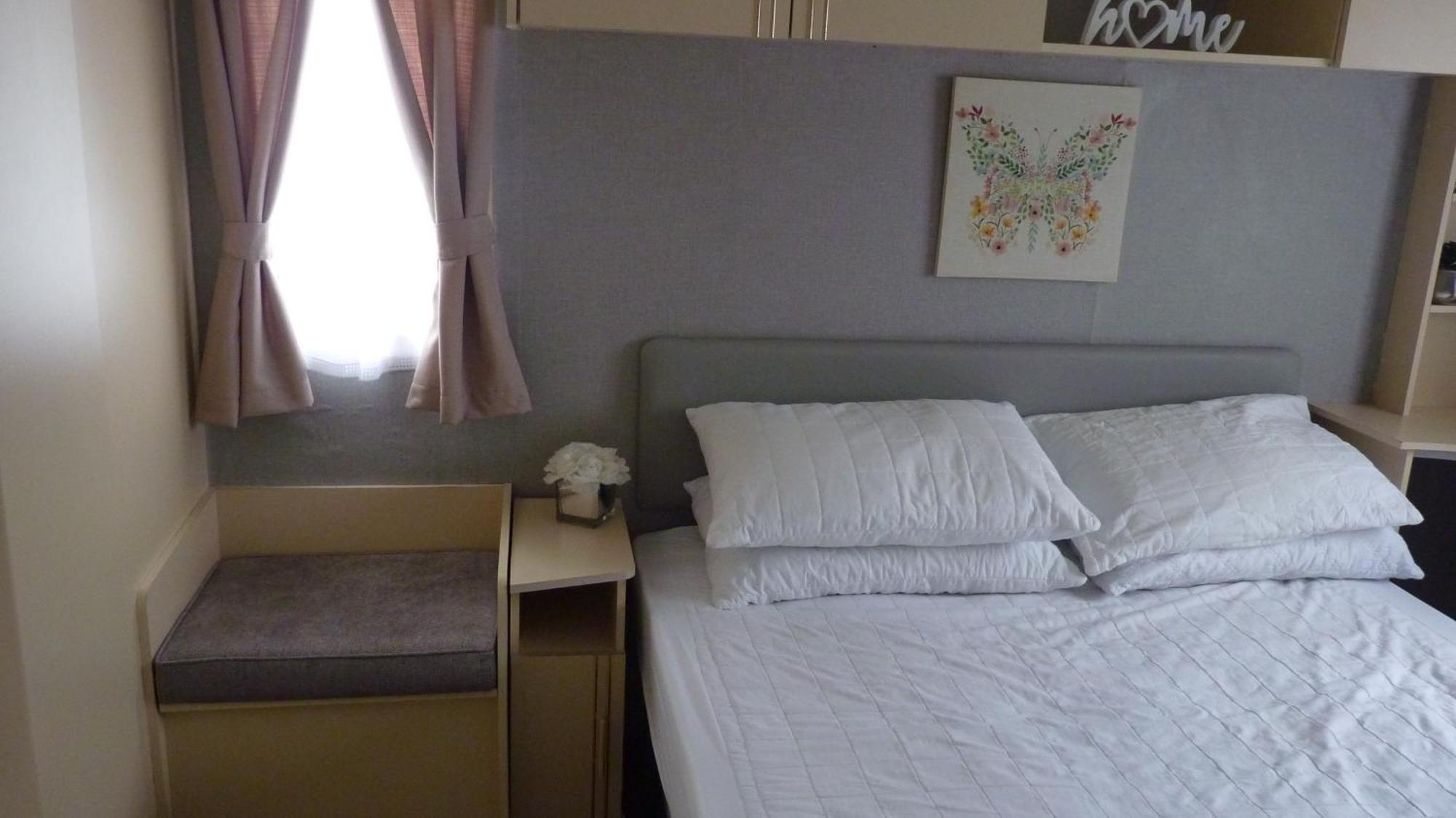 L&G Family Holidays 6 Berth Coral Beach Laura Familys Only And Lead Person Must Be Over 30 Ingoldmells Exterior photo